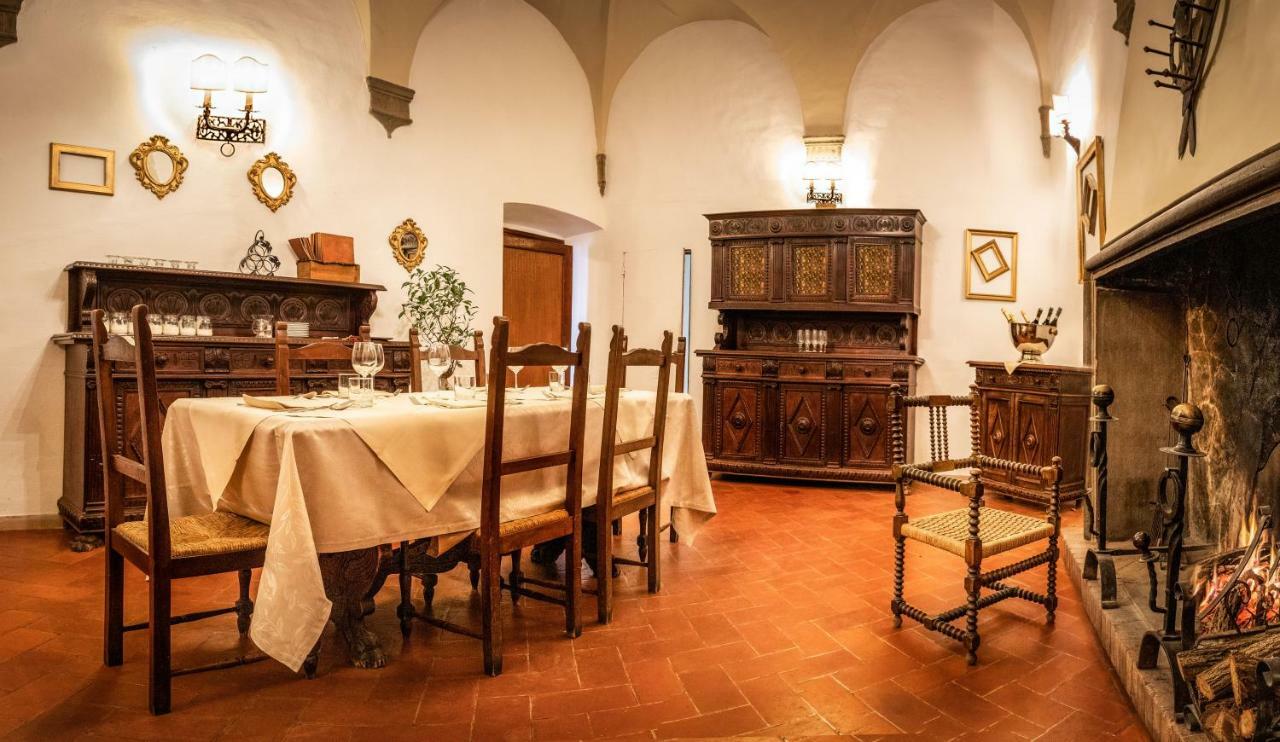 Hotel Il Castello Чертальдо Экстерьер фото